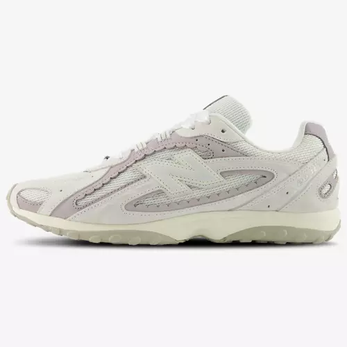 New Balance 204L