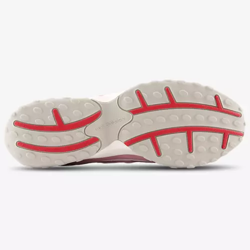 New Balance 204L