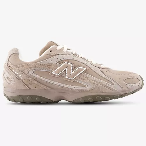 New Balance 204L