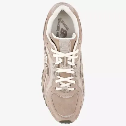 New Balance 204L