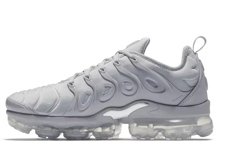 Nike Men's Air VaporMax Plus Shoes