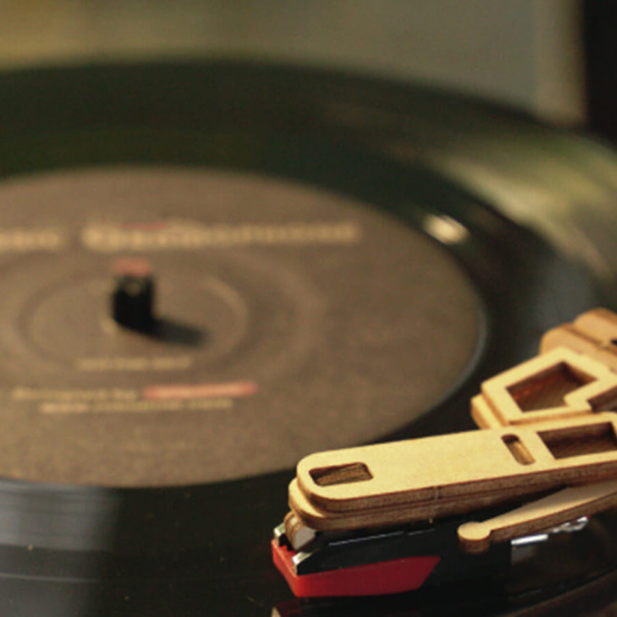 Hand-Crank Classic Phonograph – 3D Wooden Puzzle Record Player