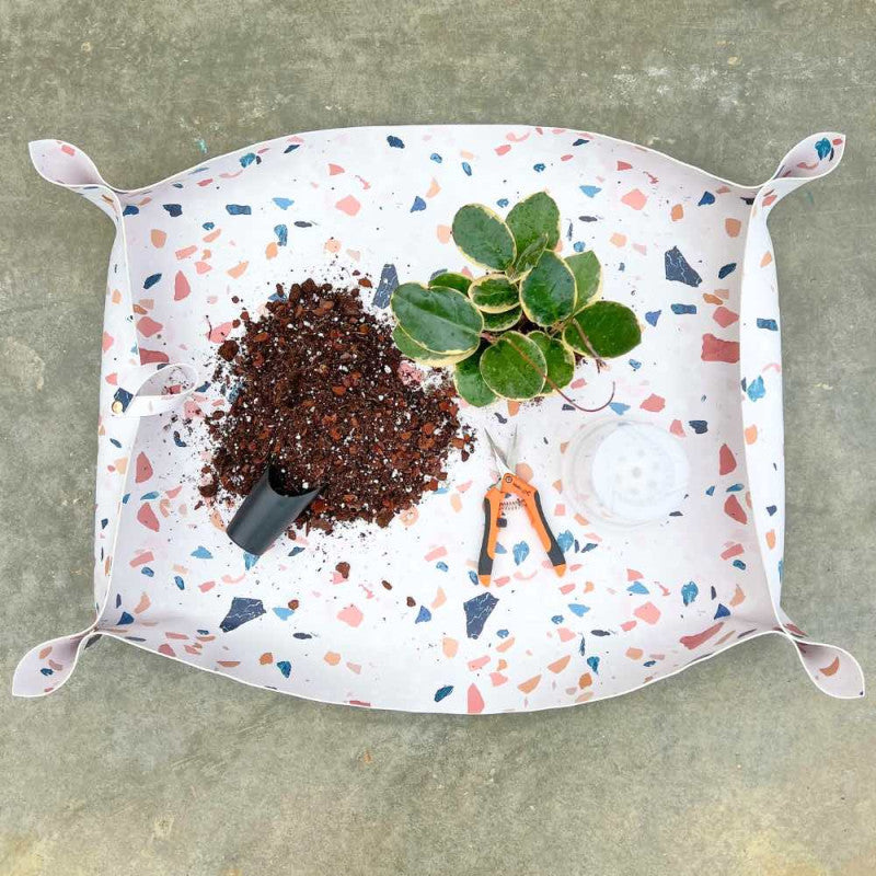 Large Faux Leather Plant Potting Mat – Stylish and Practical Gardening Accessory
