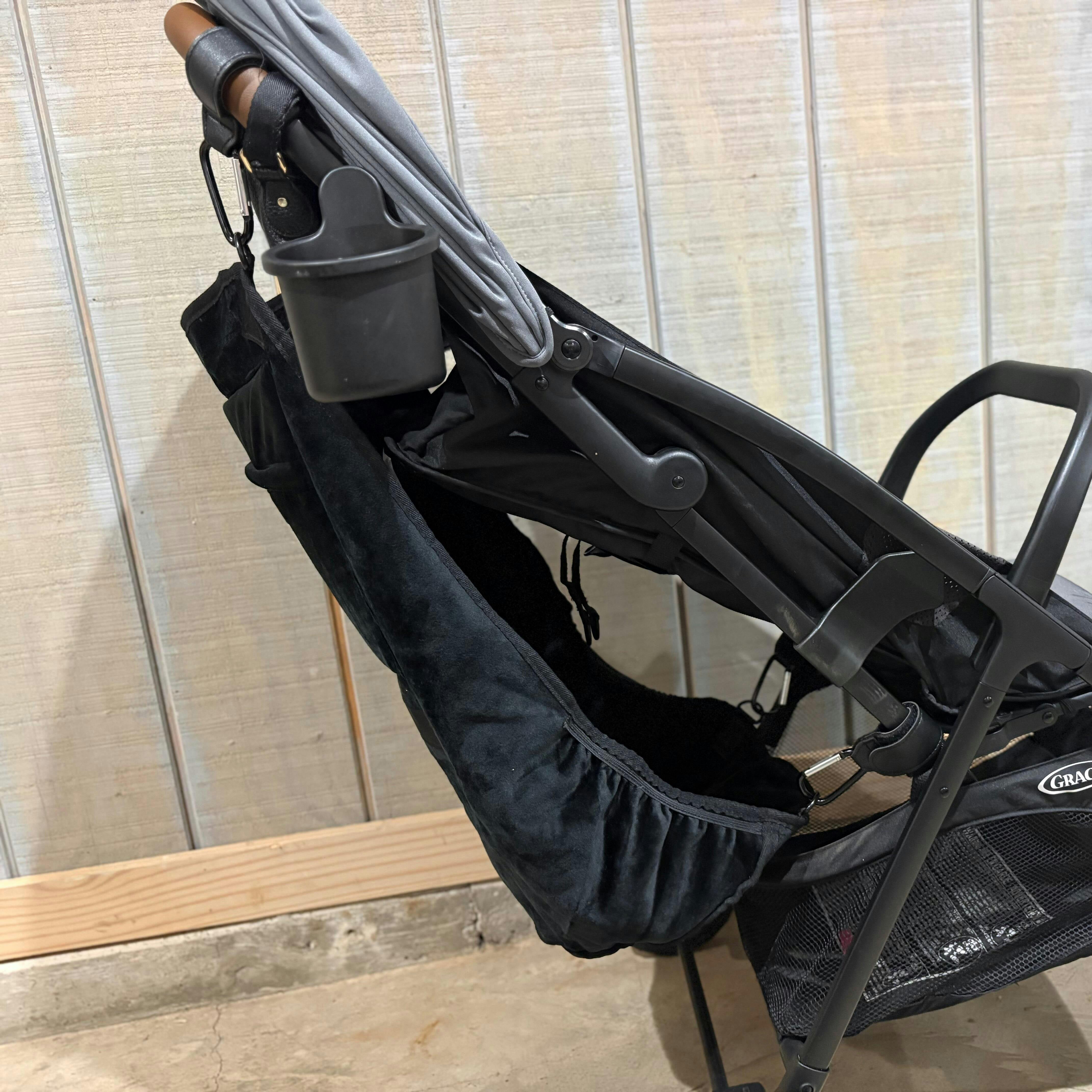Stroller Extra Seat – Clip-On Second Seat for Toddlers, Unrolls in Seconds