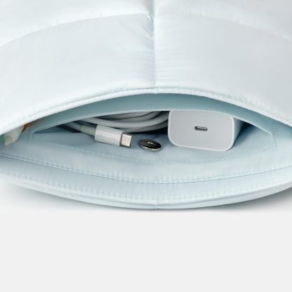 Comfortable and Fluffy 13-14 Inch Tablet Sleeve