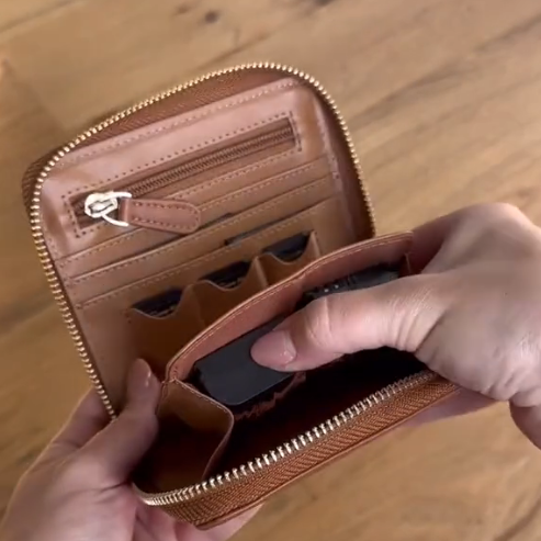 Memory Card Wallet – Holds 12 SD Cards with Zippered Pocket