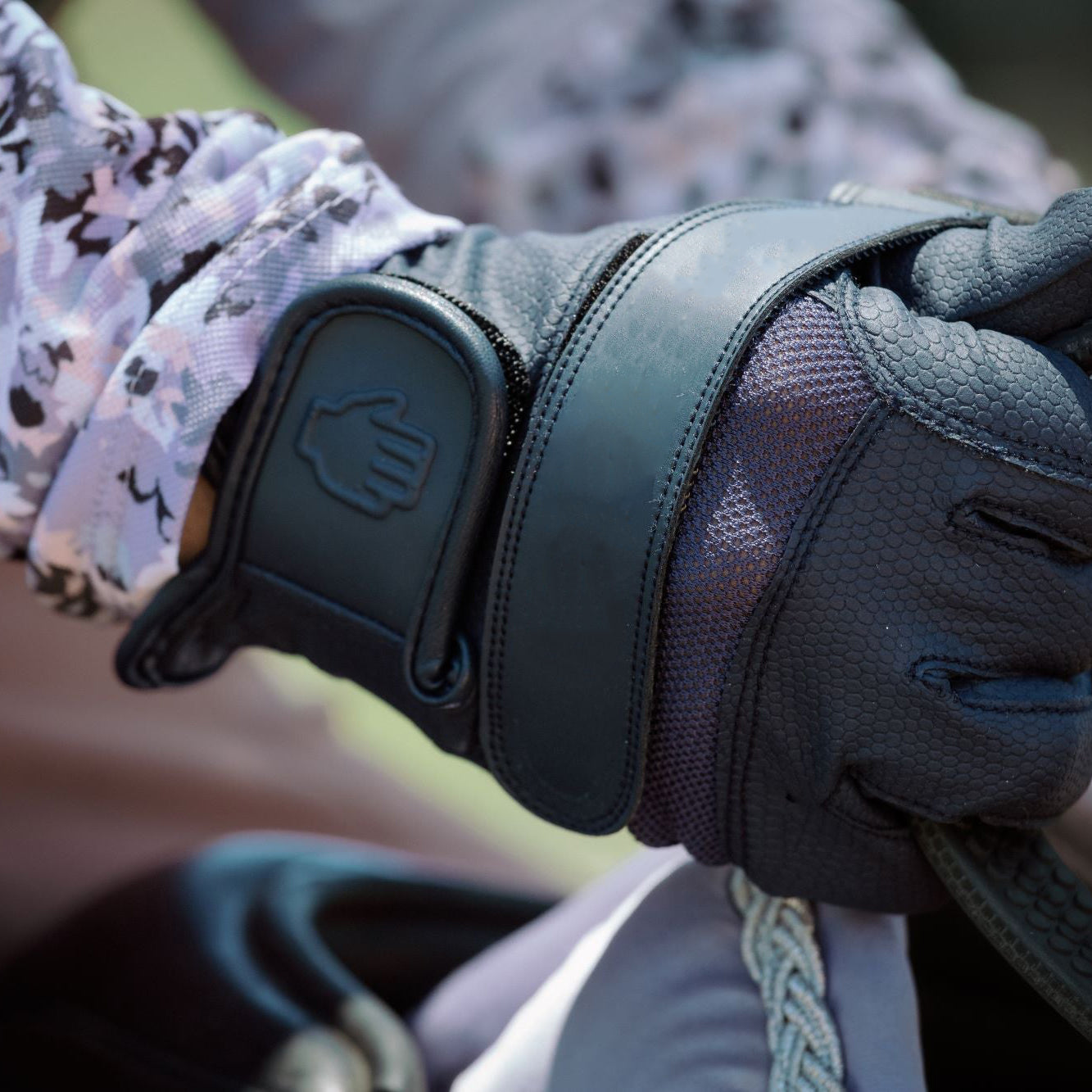 Equestrian Hand Position Training Gloves – Improve Rein Contact