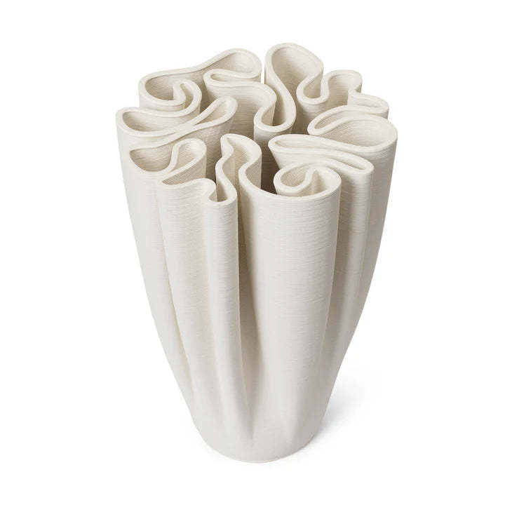 3D Printed Ceramic Vase – Fabric-Like Folded Design