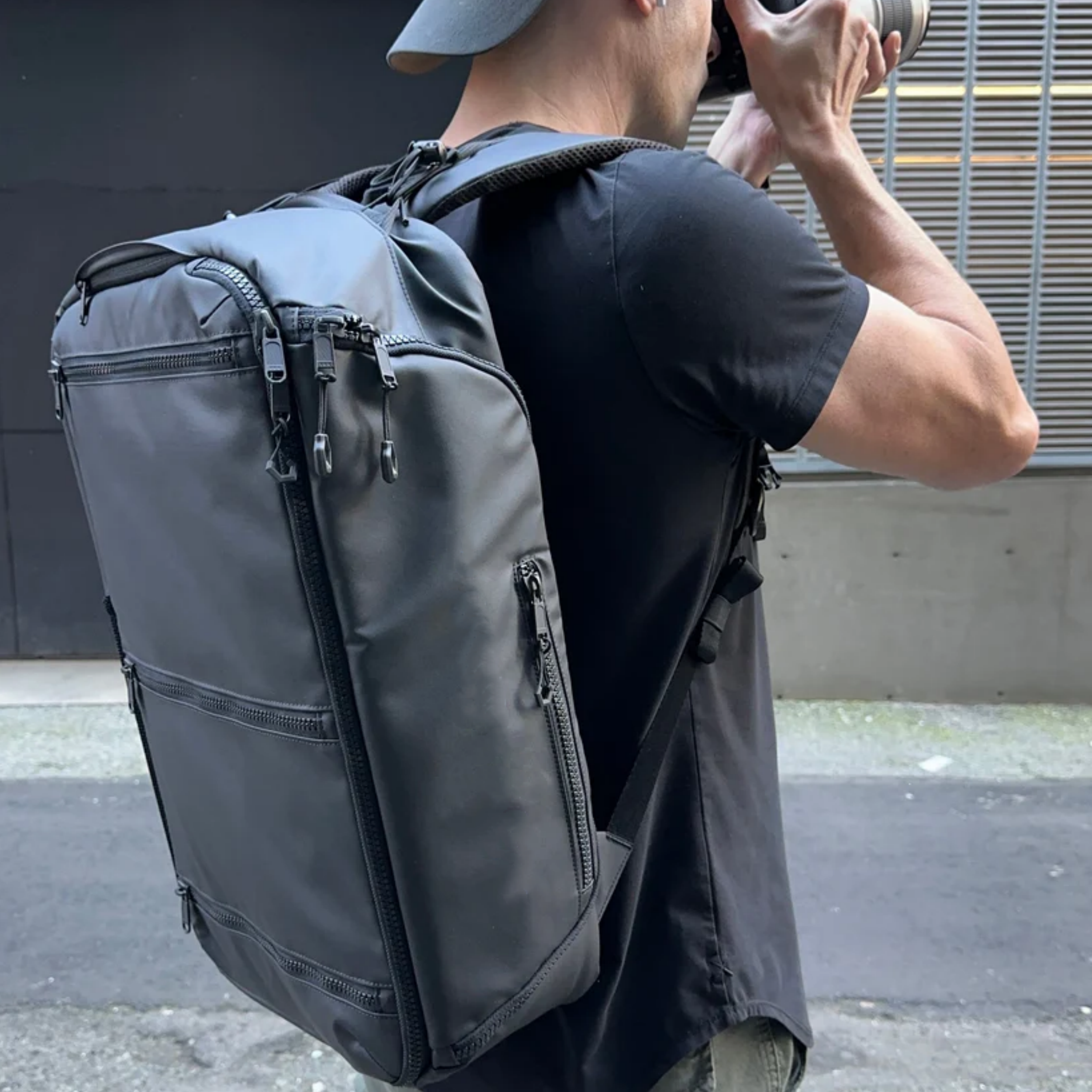31L Push Button Backpack – Instant Access Camera Backpack with Customizable Dividers