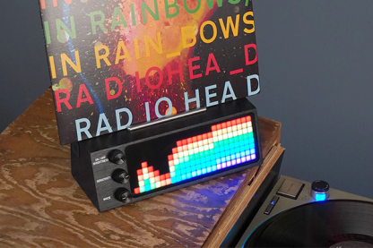 Smart record player with LED screen