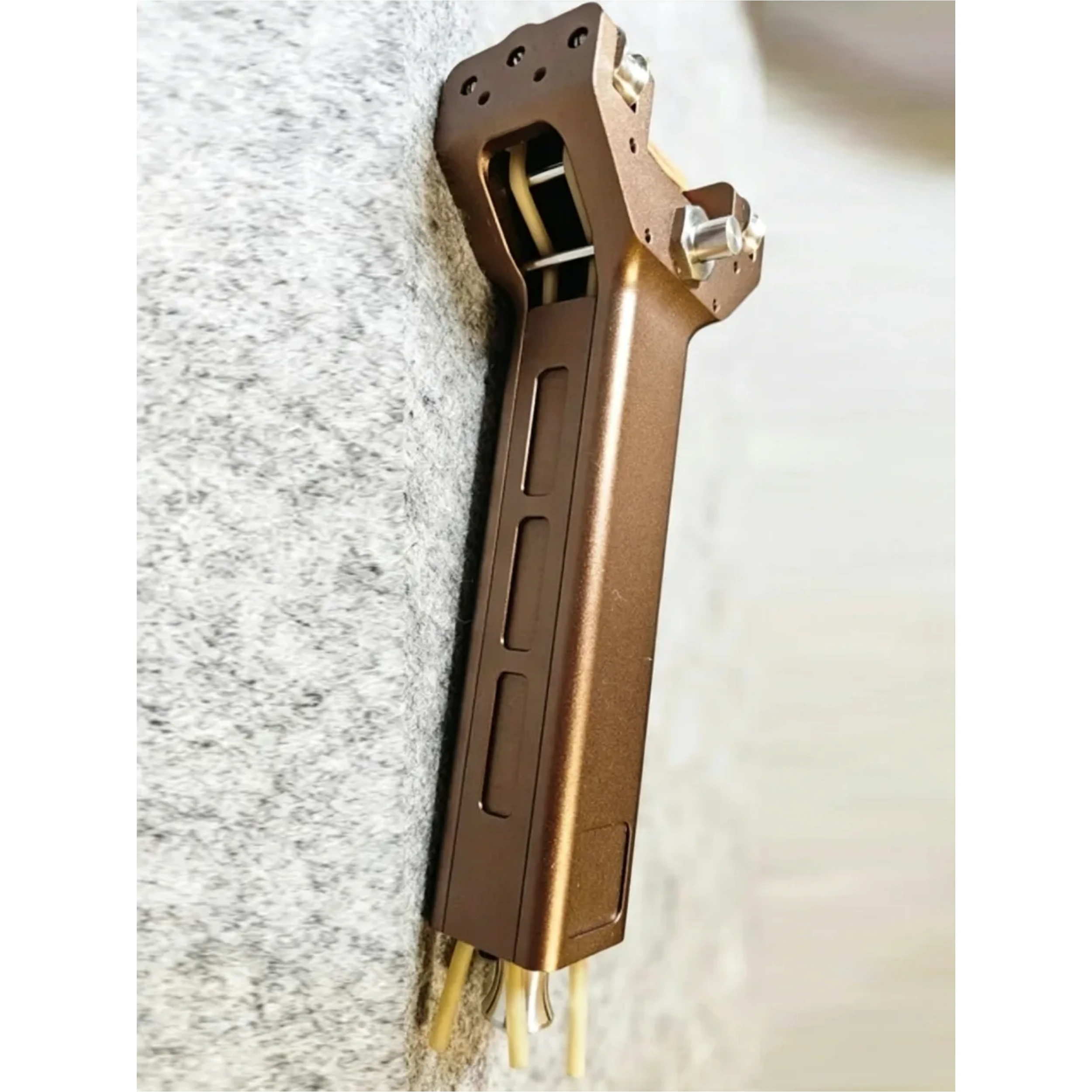 Professional telescopic aluminum alloy slingshot