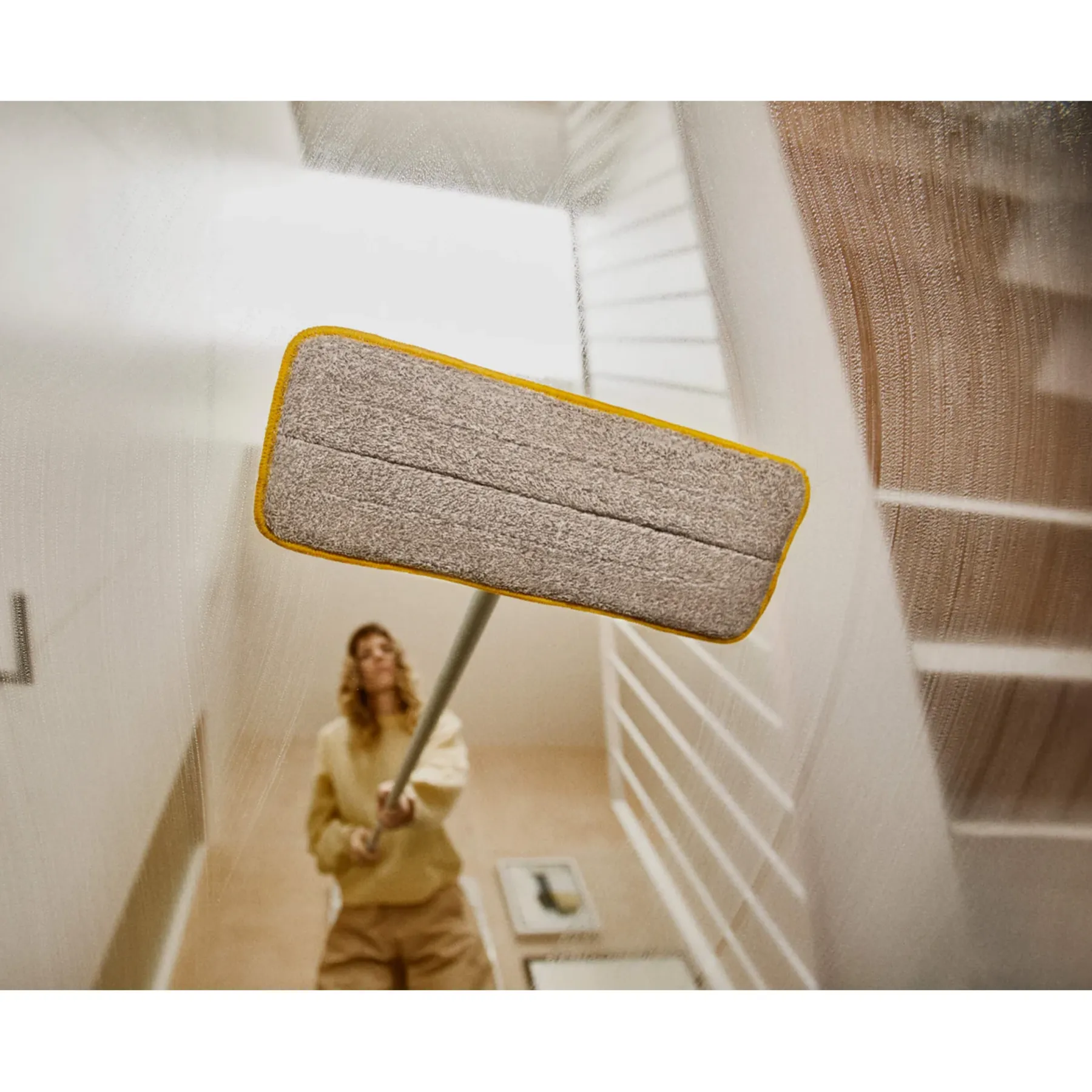 Microfibre Floor Mop Cleaning System – Clean Water/Dirty Water Separation