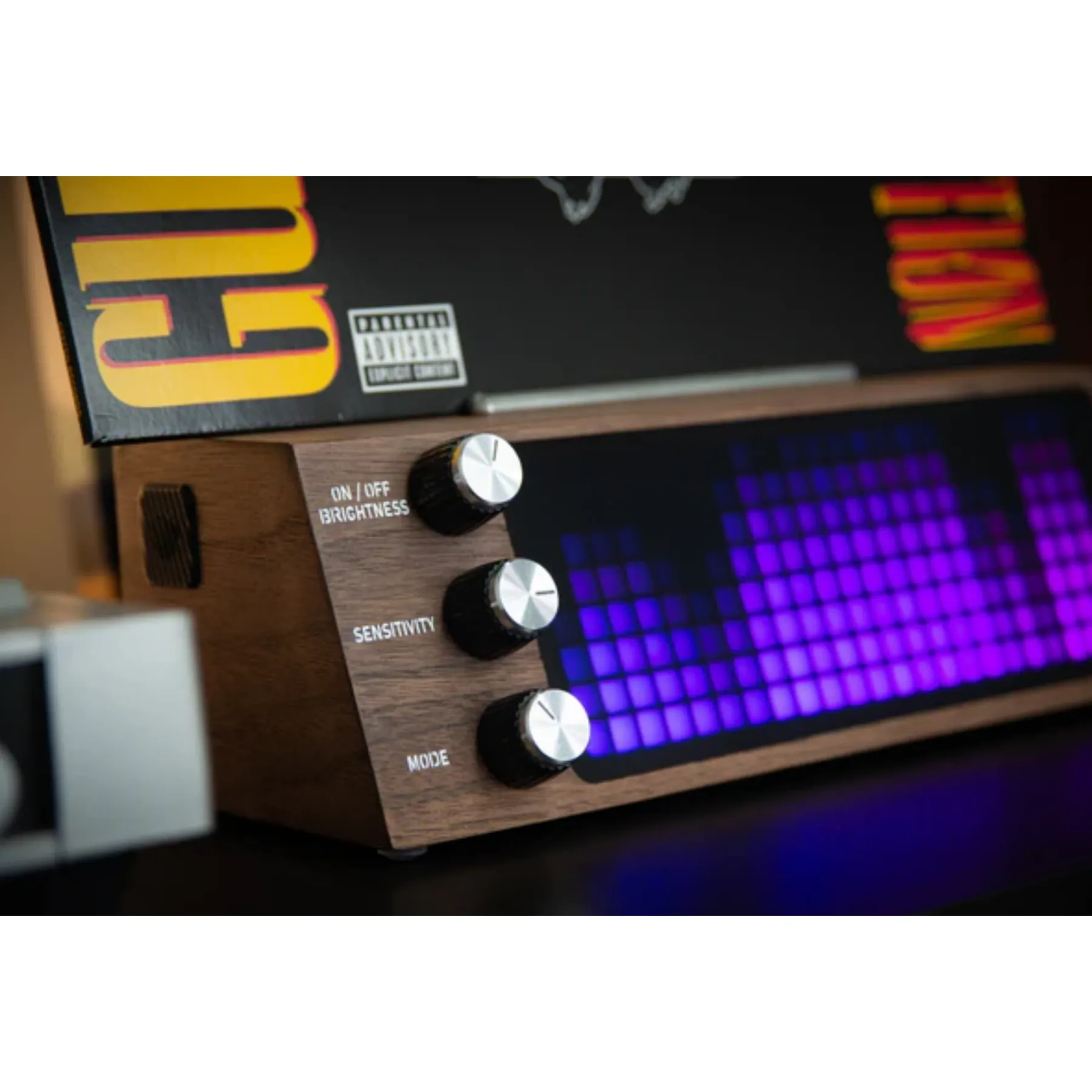 The Ultimate Vinyl Record Rack – Smart LED Stand with Music‑Visualizing Display