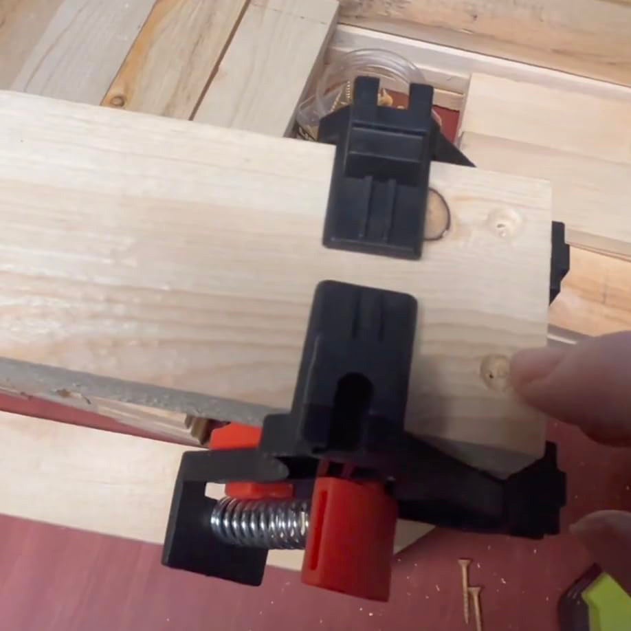 Woodworking 90° Corner Clamps(4-pack)