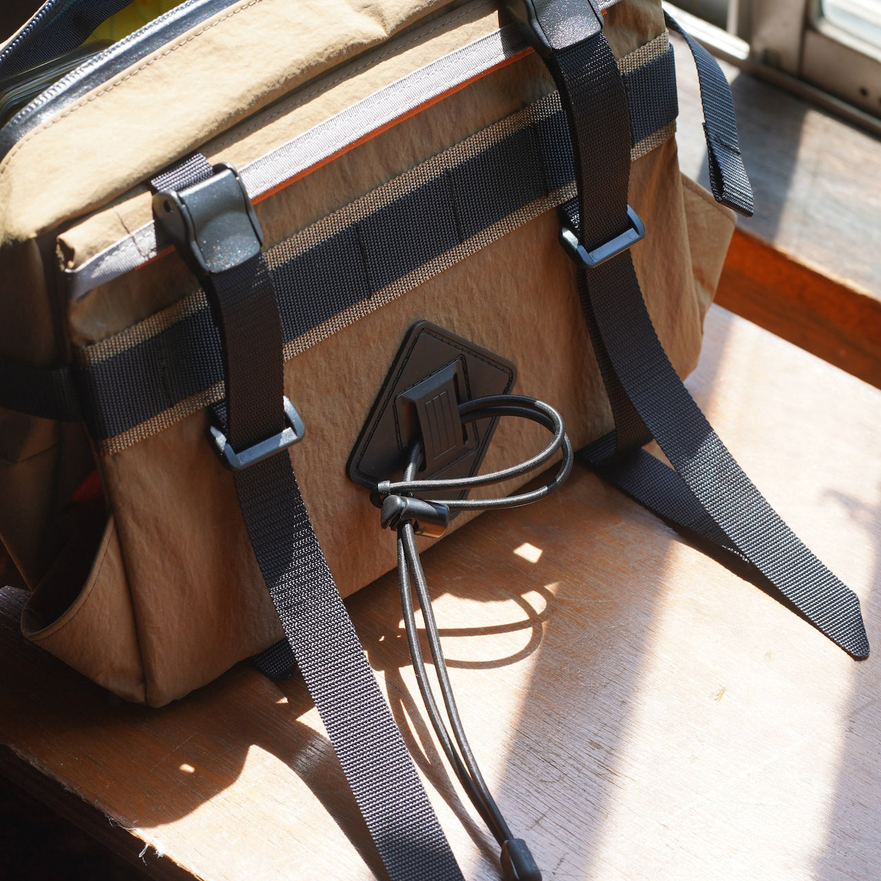Expandable Bicycle Handlebar Bag – Versatile Storage for Every Ride