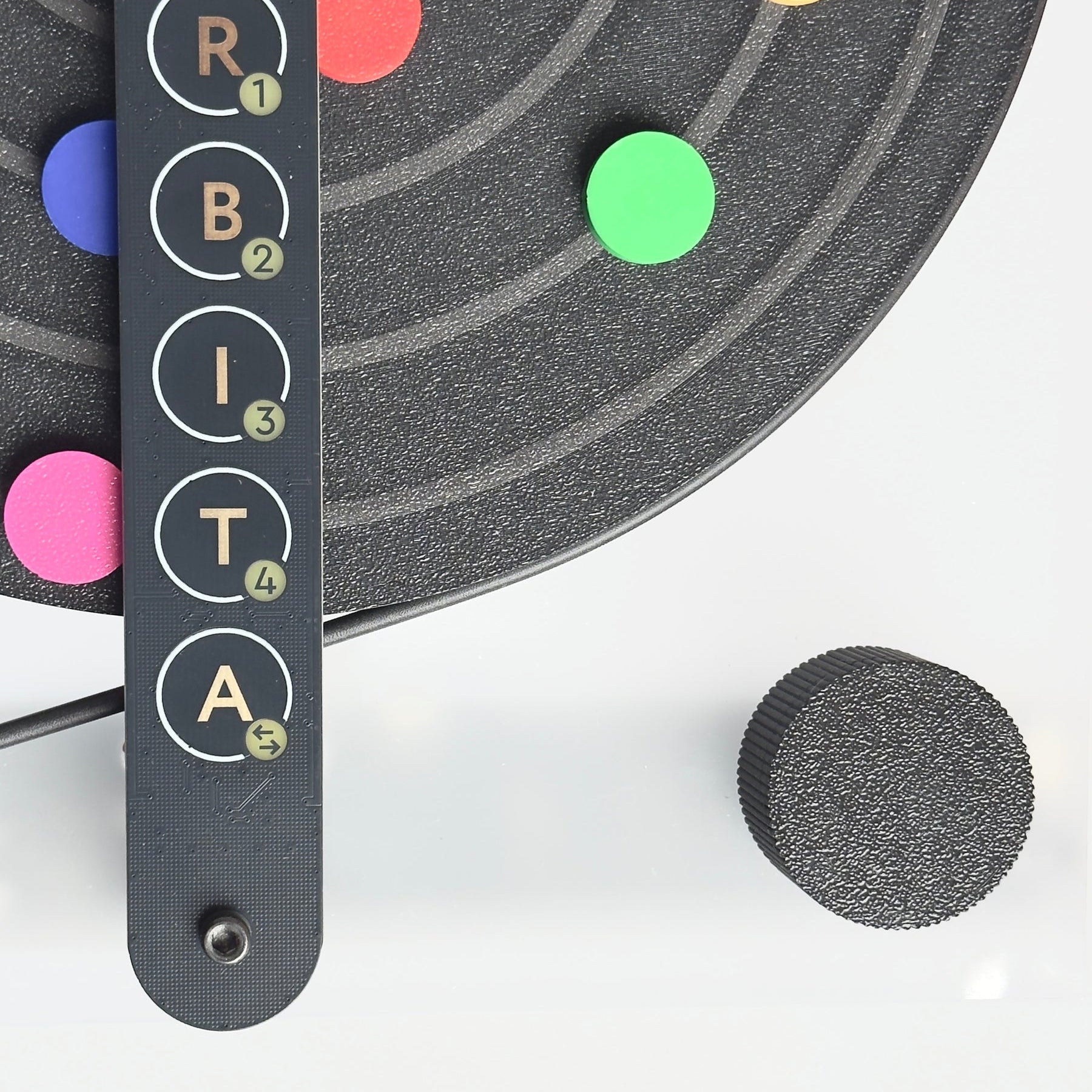 Color Sequencer – Tactile Music Sequencer with Magnetic Notes