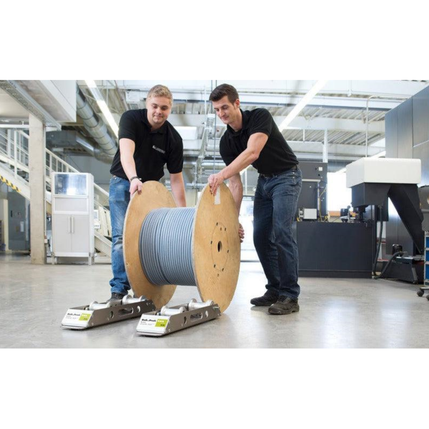 Two‑Part Platform for Cable Drum – Roller Rail System