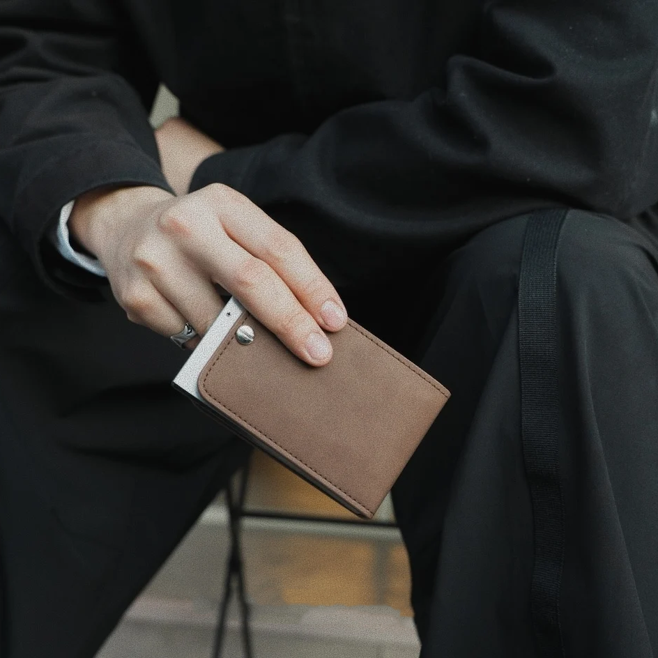 Automatic Coin Sorting Wallet – Quick-Access Magazine