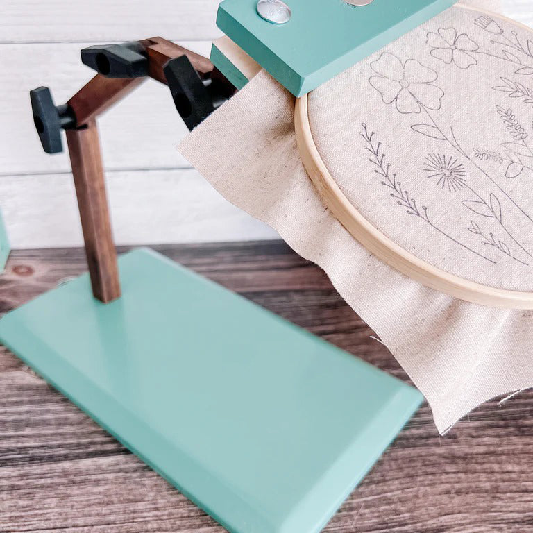 Embroidery & Cross Stitch Stand