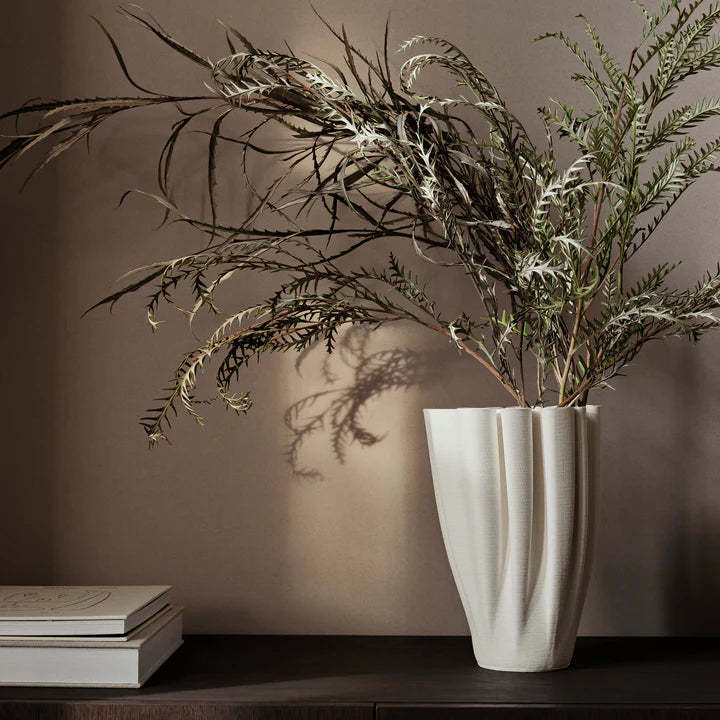 3D Printed Ceramic Vase – Fabric-Like Folded Design