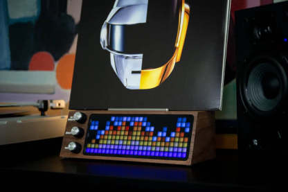 Smart record player with LED screen