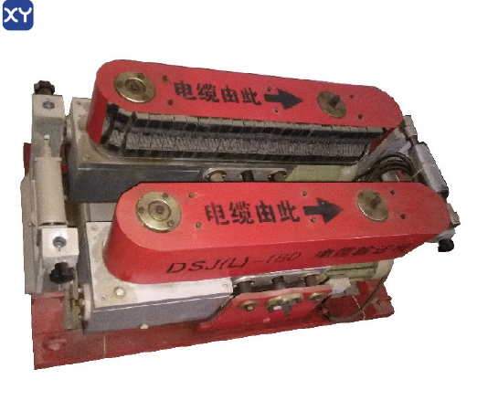 Reliable cable conveyor