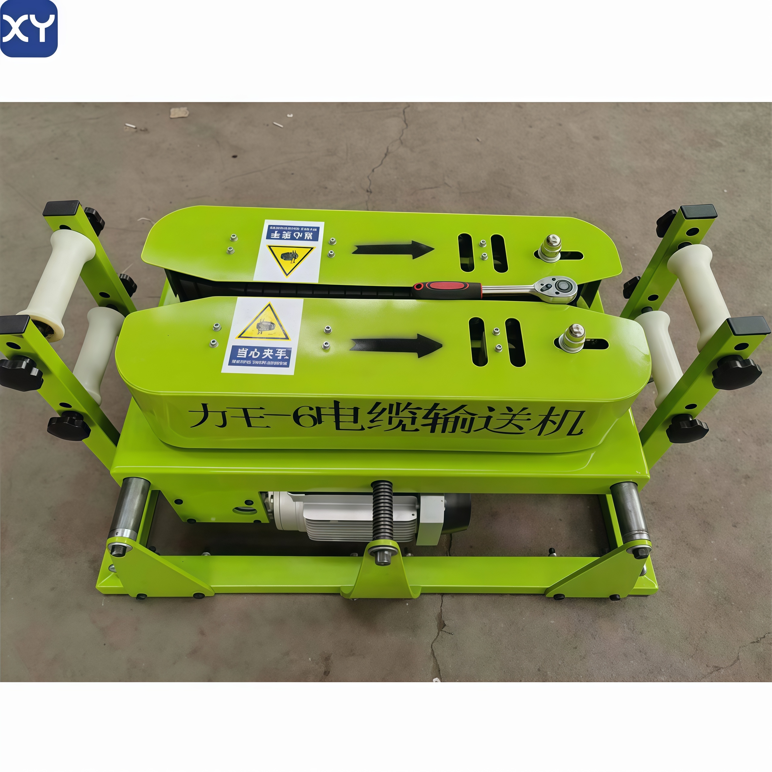 Stable cable conveyor
