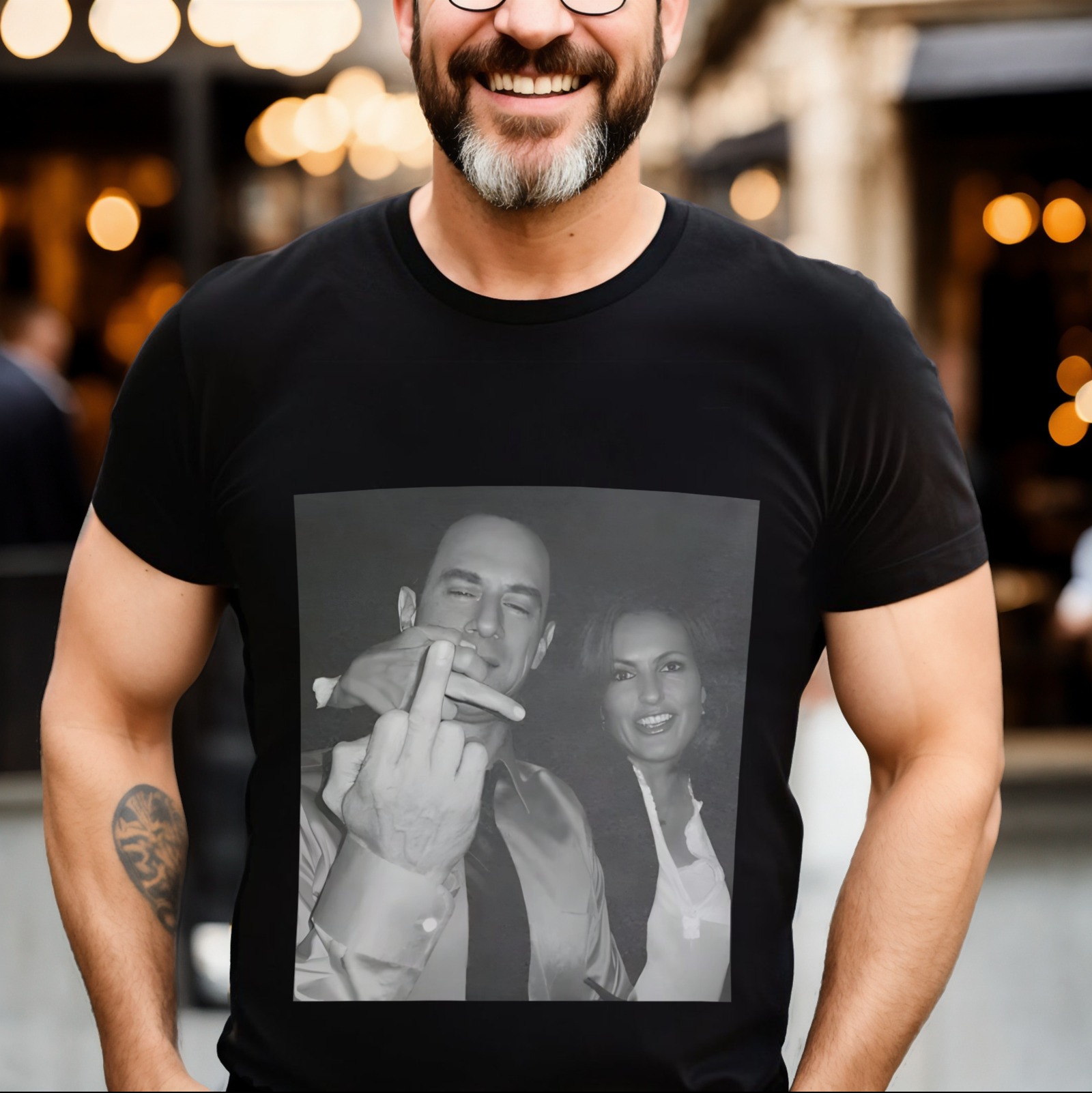 Schwarzes T-Shirt mit individuellem schlichtem Bildmuster