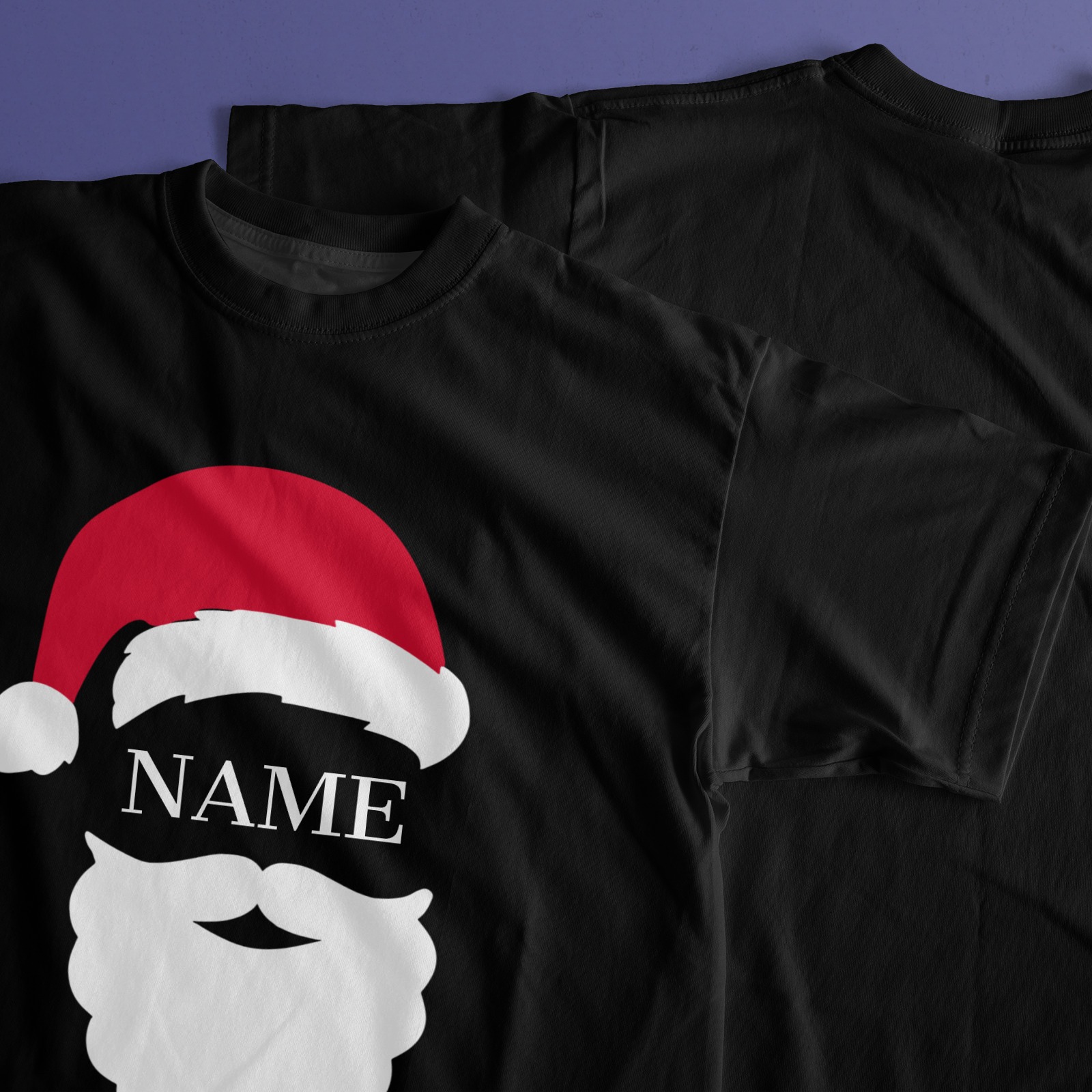 Schwarzes T-Shirt mit individuellem Weihnachtsmann-Namen
