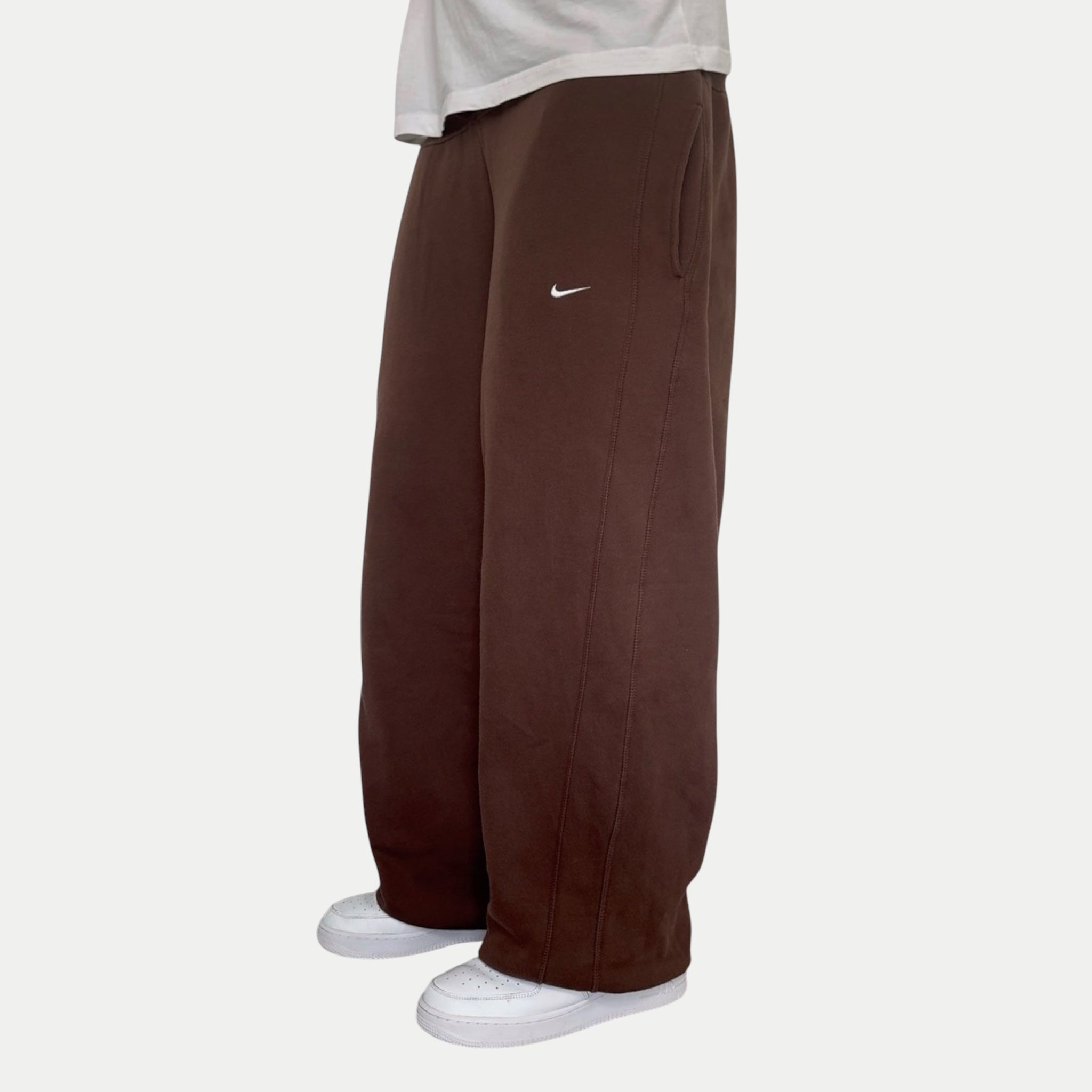 SUPER RARE 2000s Baggy Nike Joggers Brown *PREMIUM*