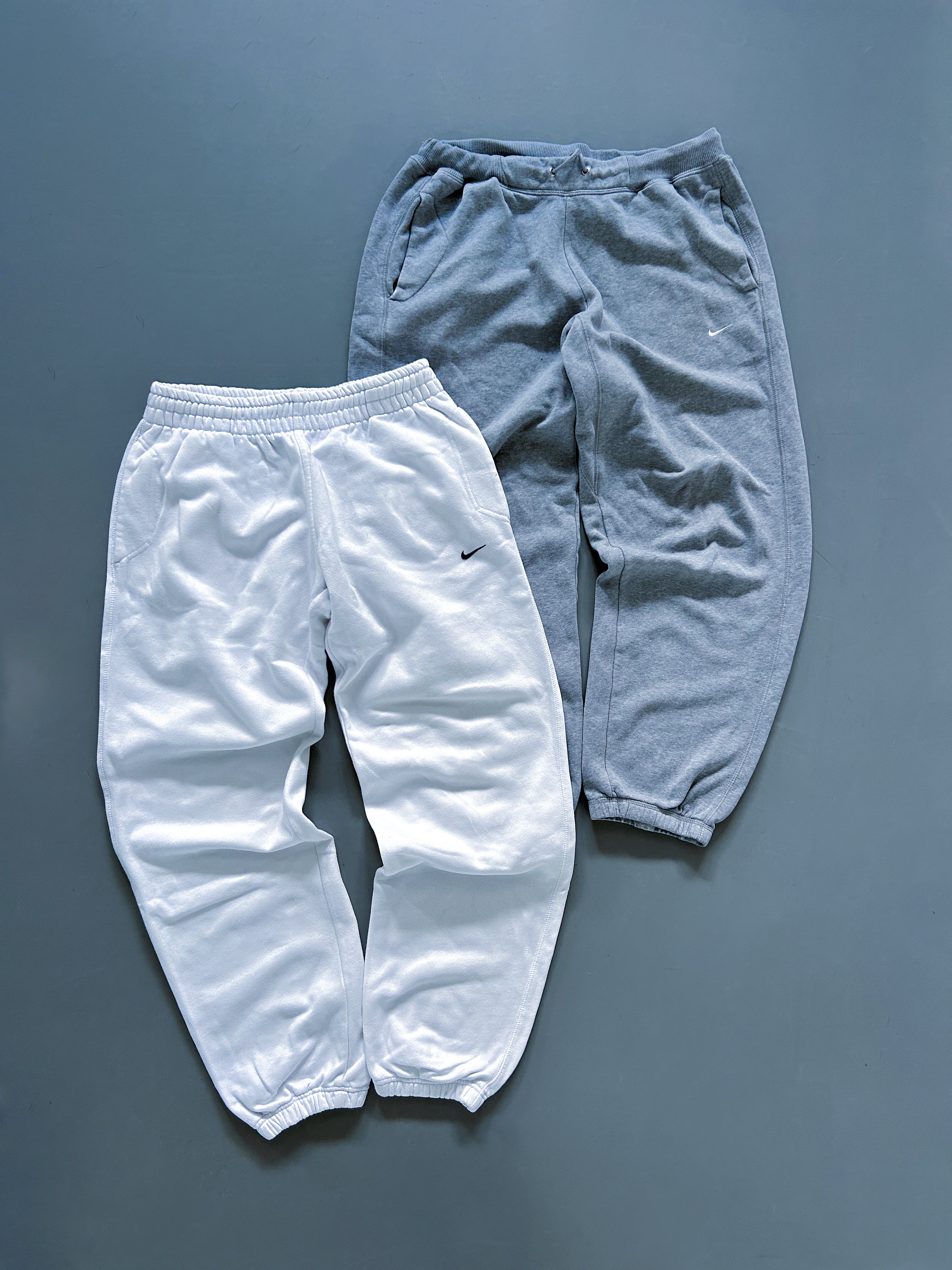 NIKE VINTAGE TRACKPANTS MYSTERY BOX (2 PIECES)