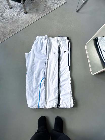 NIKE VINTAGE TRACKPANTS MYSTERY BOX (3 PIECES)