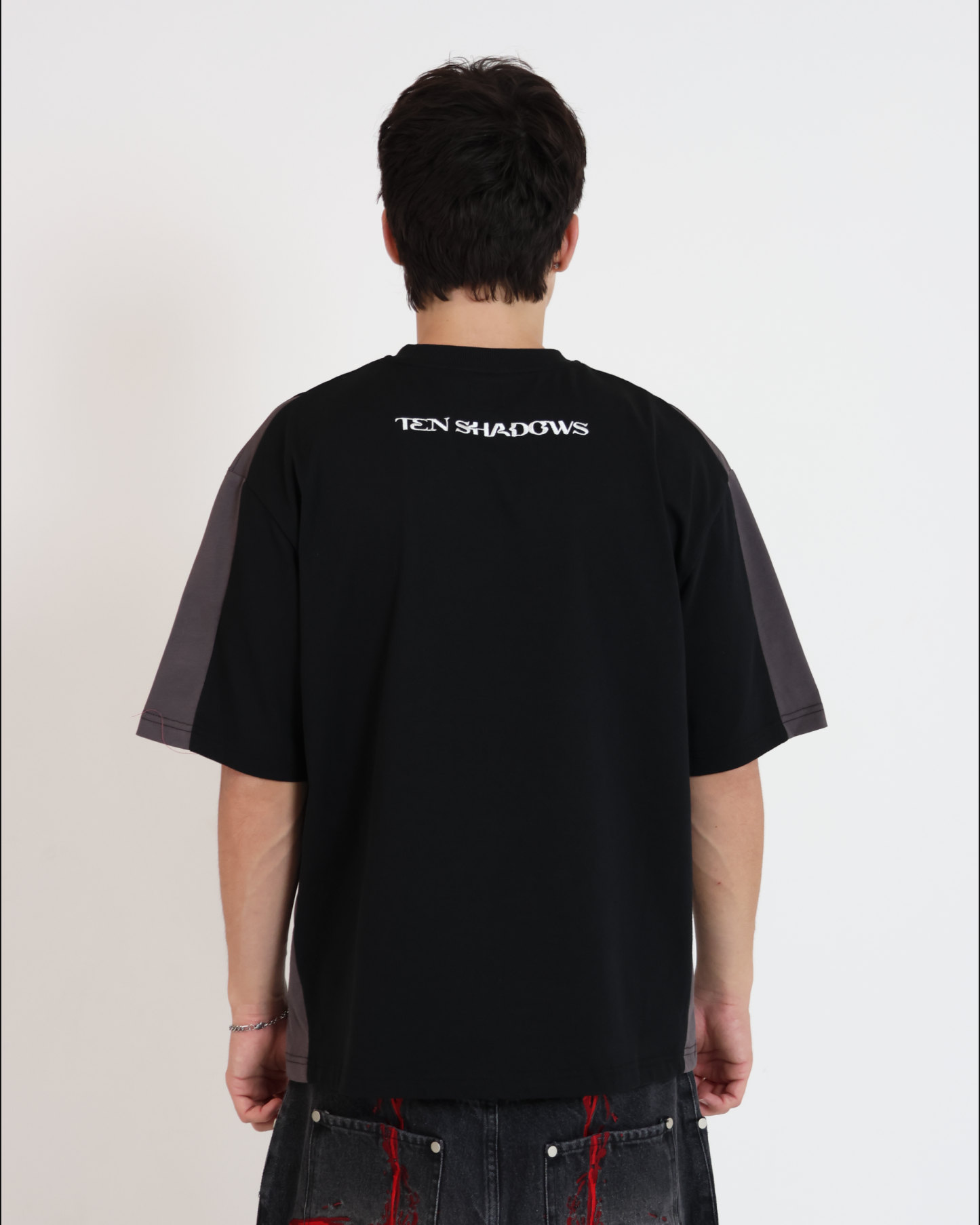 TEN SHADOWS TEE (BLACK)
