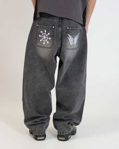 ADAPT KING JEANS