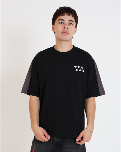 TEN SHADOWS TEE (BLACK)