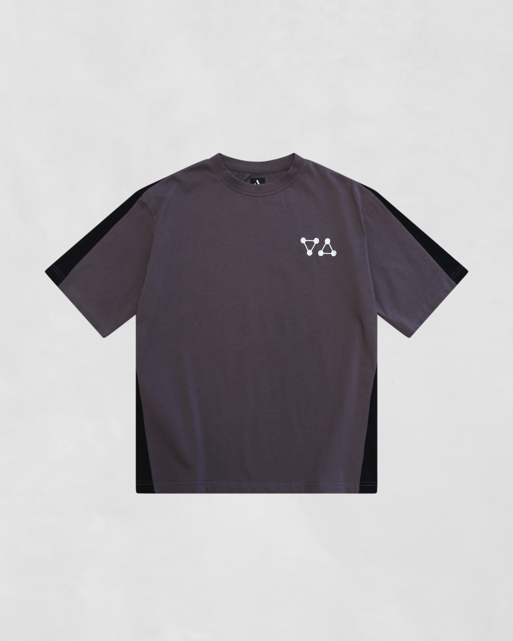 TEN SHADOWS TEE (GREY)