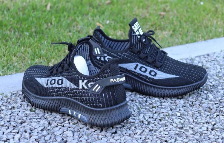 Lightweight Mesh Non-Slip Sneakers for Men &Women | Casual Comfort Shoes