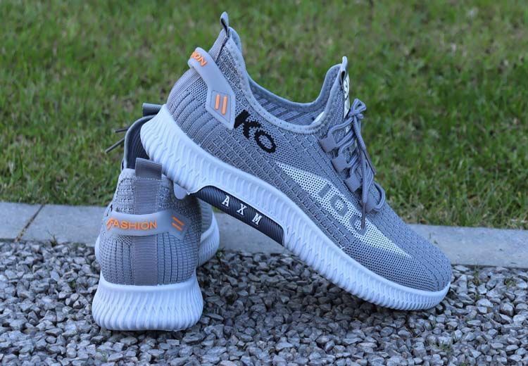 Lightweight Mesh Non-Slip Sneakers for Men &Women | Casual Comfort Shoes