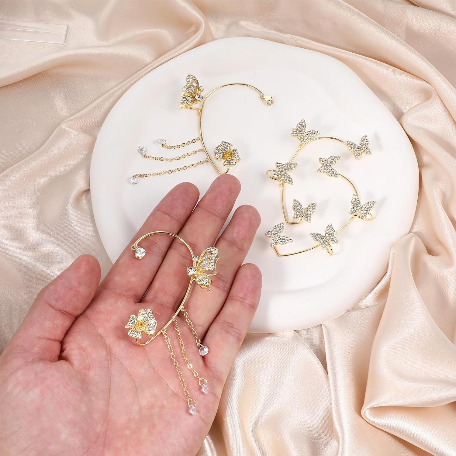 ✨🦋Обеците с цирконии и реснички във форма на пеперуди