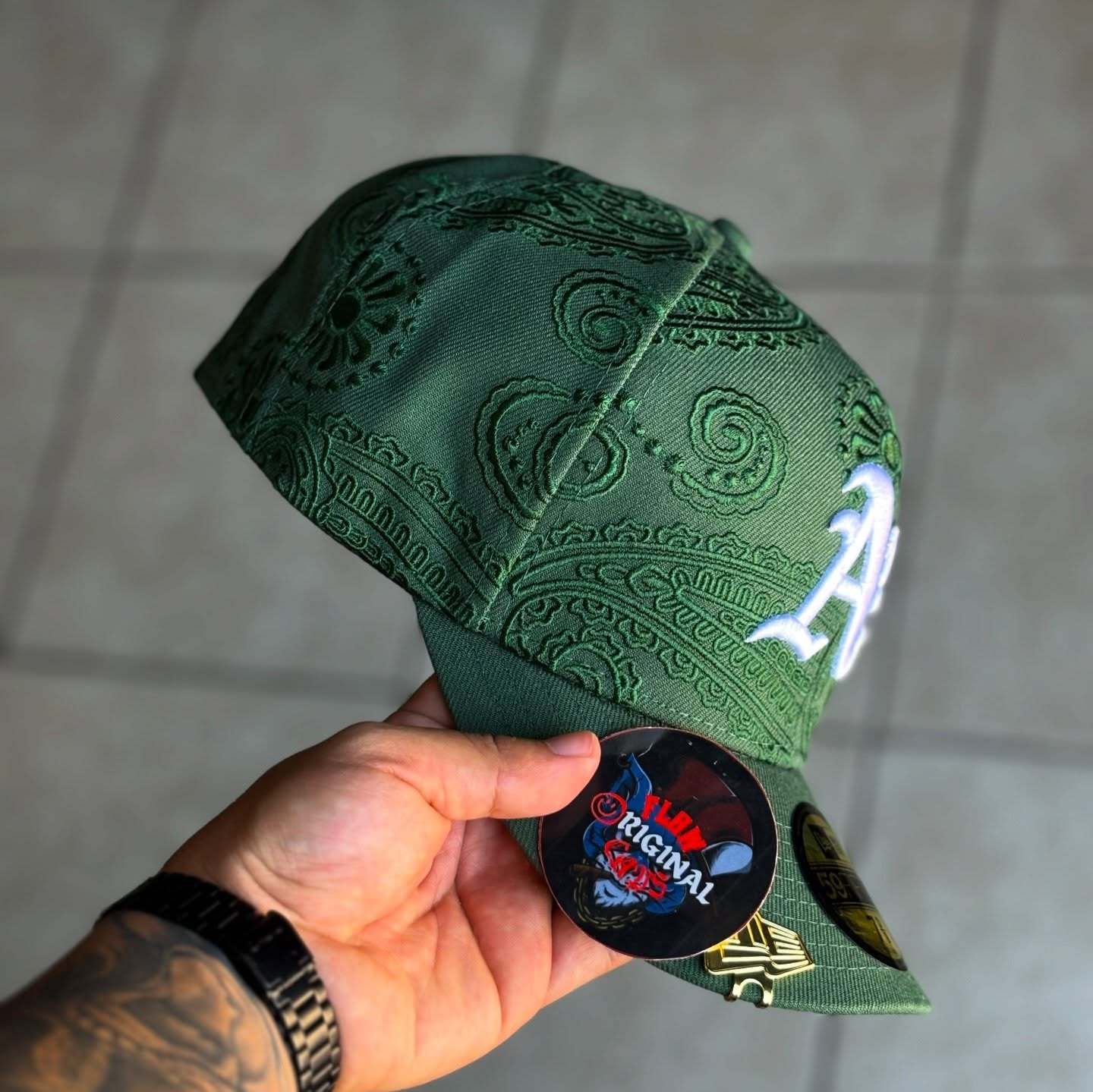 NEW ERA MLB OAKLAND ATHLETICS BORN X RAISED  EMBROIDERED CASUAL BASEBALL CAP