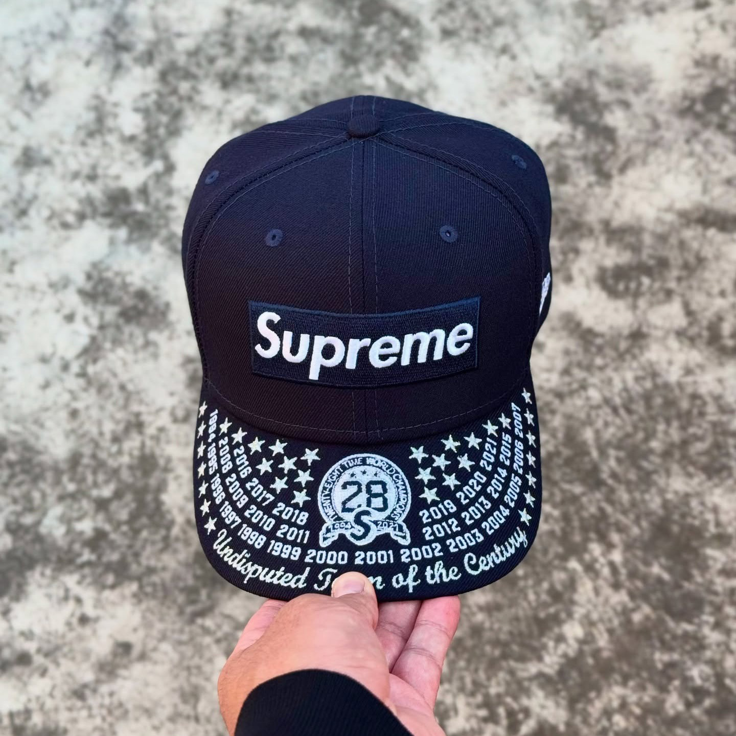 NEW ERA SUPREME X NEW ERA UNDISPUTED BOX LOGO EMBROIDERED CASUAL BASEBALL CAP-Thesouthcaps