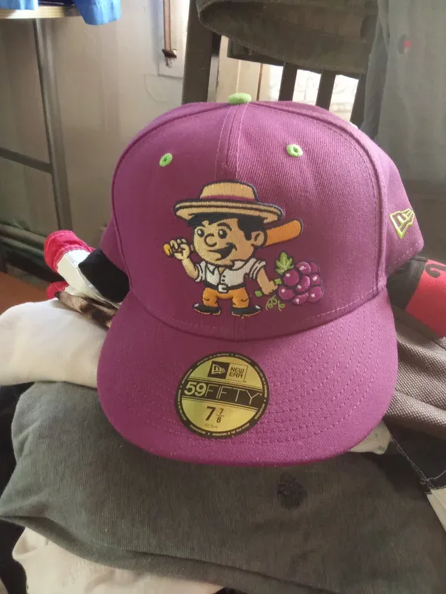 NEW ERA MEN'S PURPLE VINEROS DE TRI-CITY COPA DE LA DIVERSION 59FIFTY FITTED HAT-Thesouthcaps