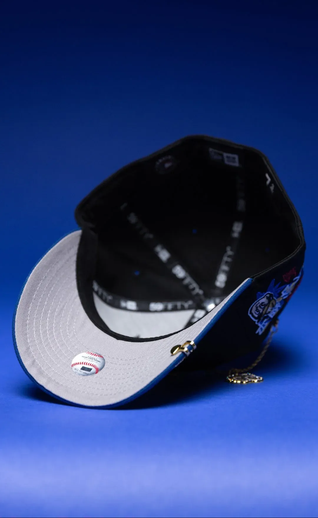 NEW ERA EXCLUSIVE 59FIFTY BLACK/NAVY LOS ANGELES DODGERS W/ SHOHEI OHTANI SIDE PATCH THE SOUTH CAP