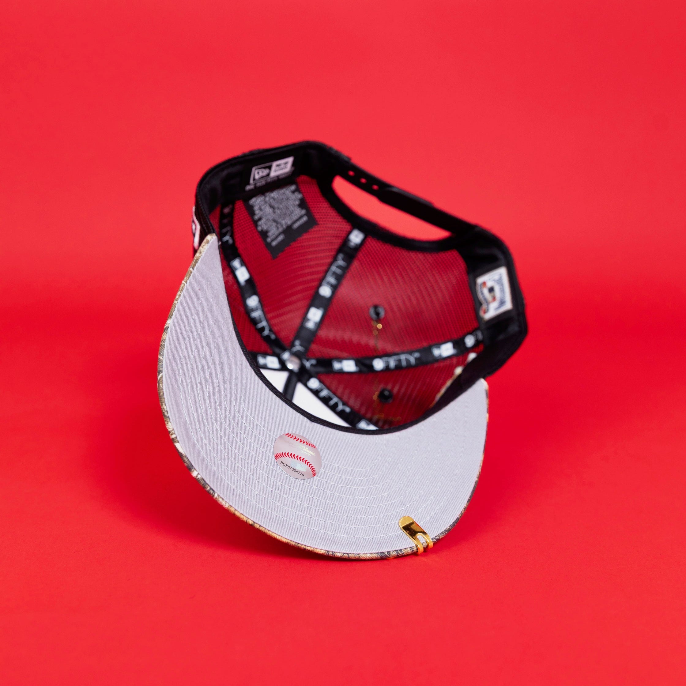 NEW ERA EXCLUSIVE 9FIFTY A-FRAME CHROME/ REALTREE ATLANTA BRAVES MESHBACK SNAPBACK W/ 2000 ALL STAR GAME SIDE PATCH-Thesouthcaps