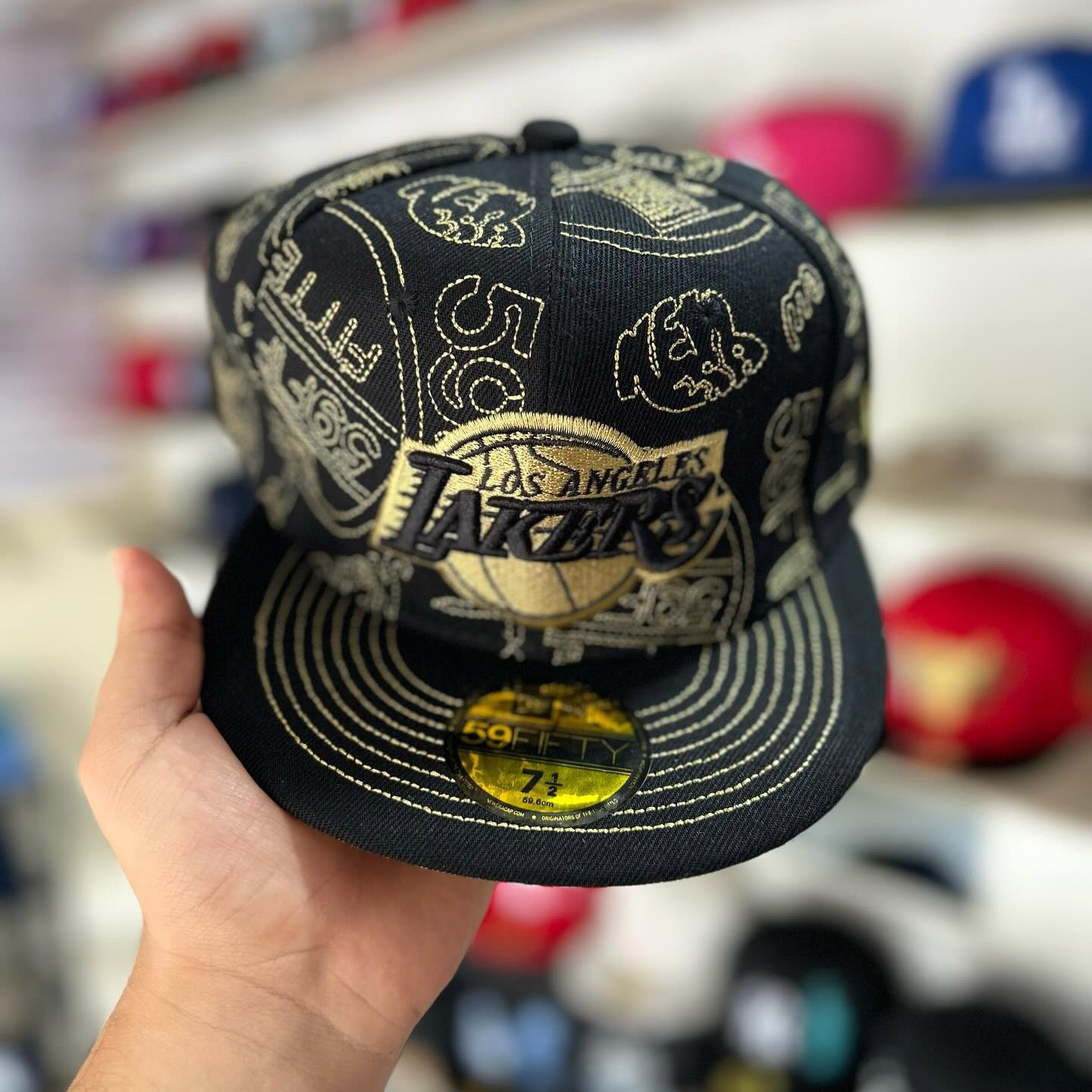 NEW ERA LOS ANGELES LAKERS DAY ALLOVER PRINT EMBROIDERED CASUAL BASEBALL CAP-Thesouthcaps