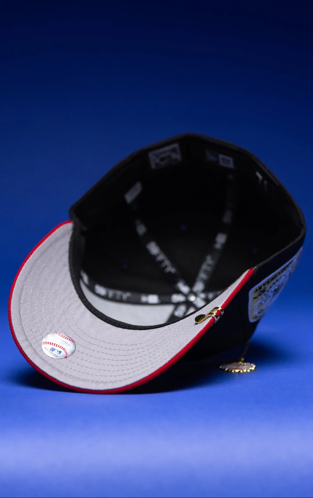 NEW ERA EXCLUSIVE 59FIFTY BLACK/RED BALTIMORE ORIOLES W/ 30TH ANNIVERSARY SIDE PATCH THE SOUTH CAP