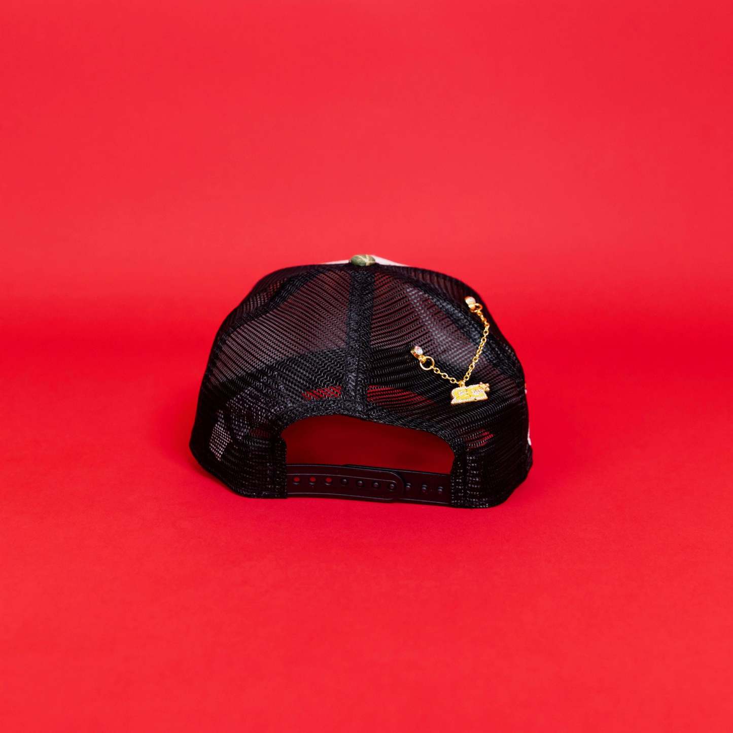 NEW ERA EXCLUSIVE 9FIFTY A-FRAME CHROME/ REALTREE ATLANTA BRAVES MESHBACK SNAPBACK W/ 2000 ALL STAR GAME SIDE PATCH-Thesouthcaps