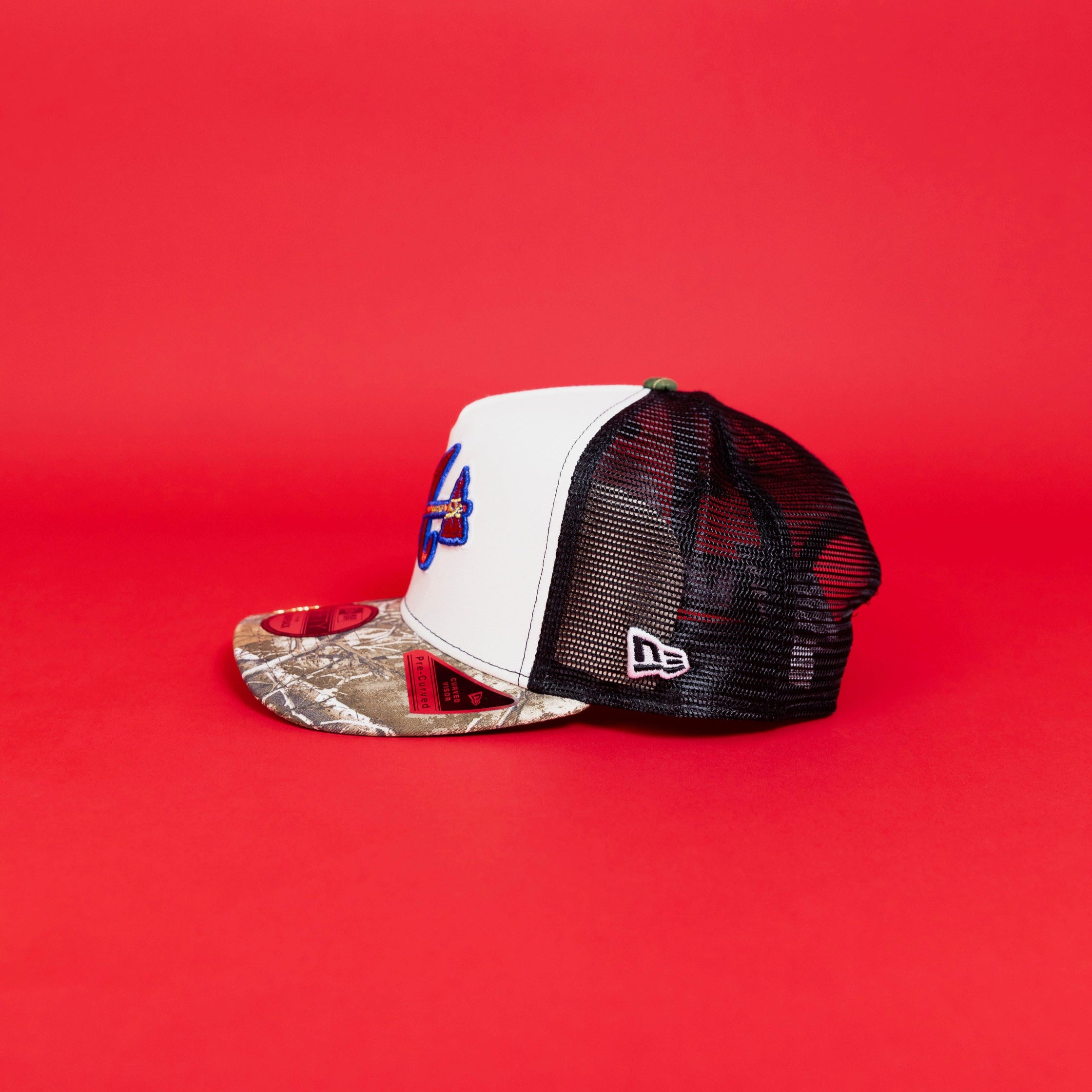 NEW ERA EXCLUSIVE 9FIFTY A-FRAME CHROME/ REALTREE ATLANTA BRAVES MESHBACK SNAPBACK W/ 2000 ALL STAR GAME SIDE PATCH-Thesouthcaps