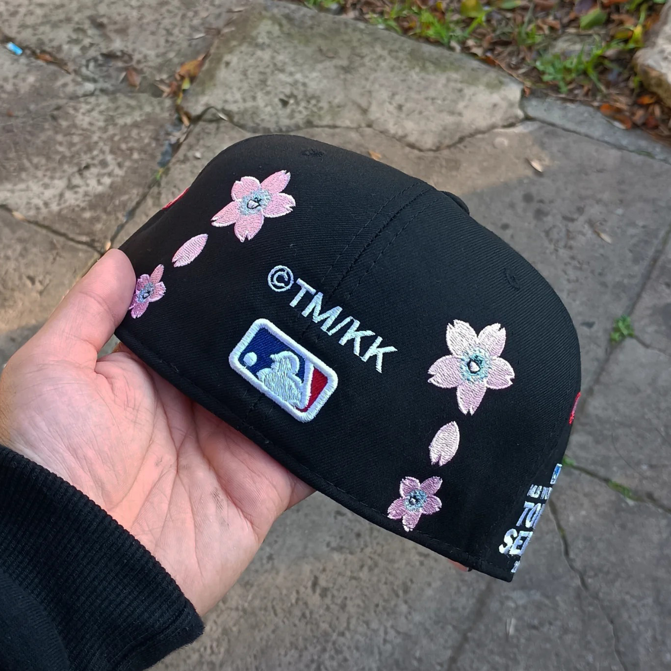 NEW ERA LOS ANGELES × TAKASHI MURAKAMI EMBROIDERED CASUAL BASEBALL CAP-Thesouthcaps
