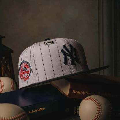 NEW ERA 59FIFTY MLB NEW YORK YANKEES TWENTY SEVEN TITLES TWO TONE / GREY UV FITTED CAP THE SOUTH CAP